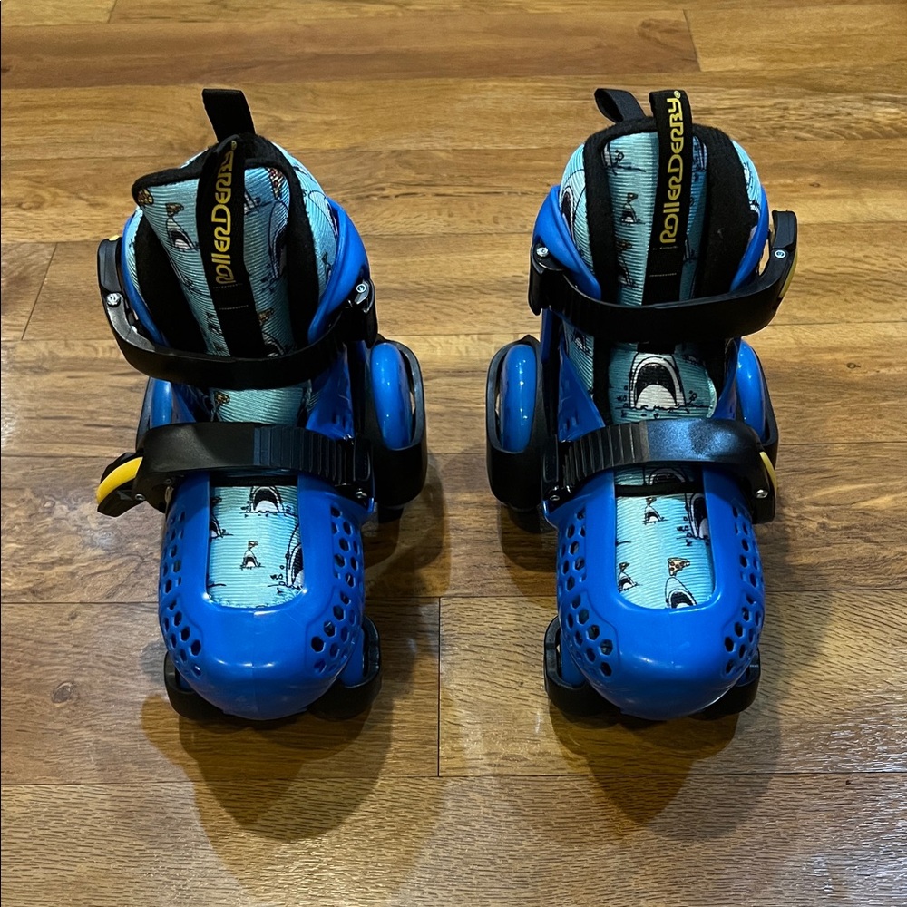 Blue Kids Roller Sneakers with Adjustable Straps